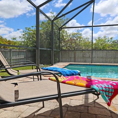 קייפ קורל Family Vacation, Heated Pool, Wake Up To Enjoy The Sunrise - Villa Pine Island מראה חיצוני תמונה