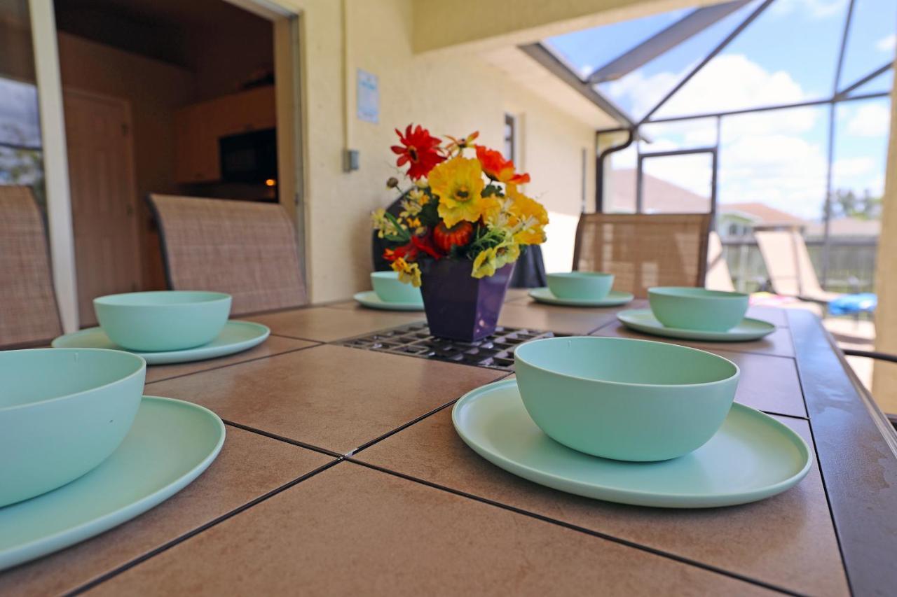 קייפ קורל Family Vacation, Heated Pool, Wake Up To Enjoy The Sunrise - Villa Pine Island מראה חיצוני תמונה
